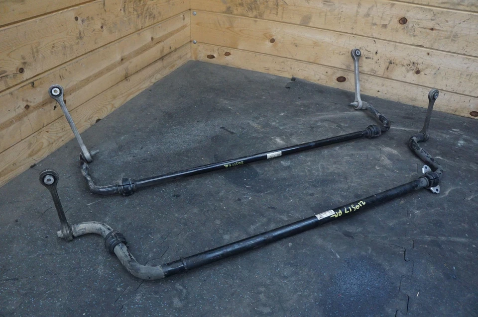 Conjunto de 2 barras oscilantes estabilizadoras anti-rolo dianteiras traseiras fabricante de equipamento original Audi R8 2008-15 - Imagem 2 de 4