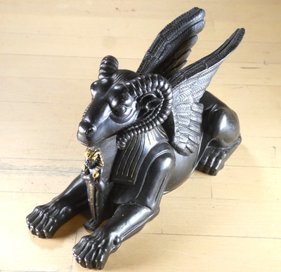 Resin Veronese 2000 Egyptian Rams Head Sphinx Figur Khnum God Banebdjedet