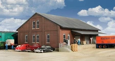 Walthers Cornerstone ~ HO Scale ~ Brick Freight House ~ Kit ~ 933-2954
