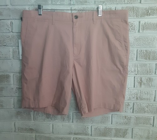 Pantaloncini corti Goodfellow nuovi con etichetta Linden Flat Front taglia 38 rosa corallo - Foto 2 di 7