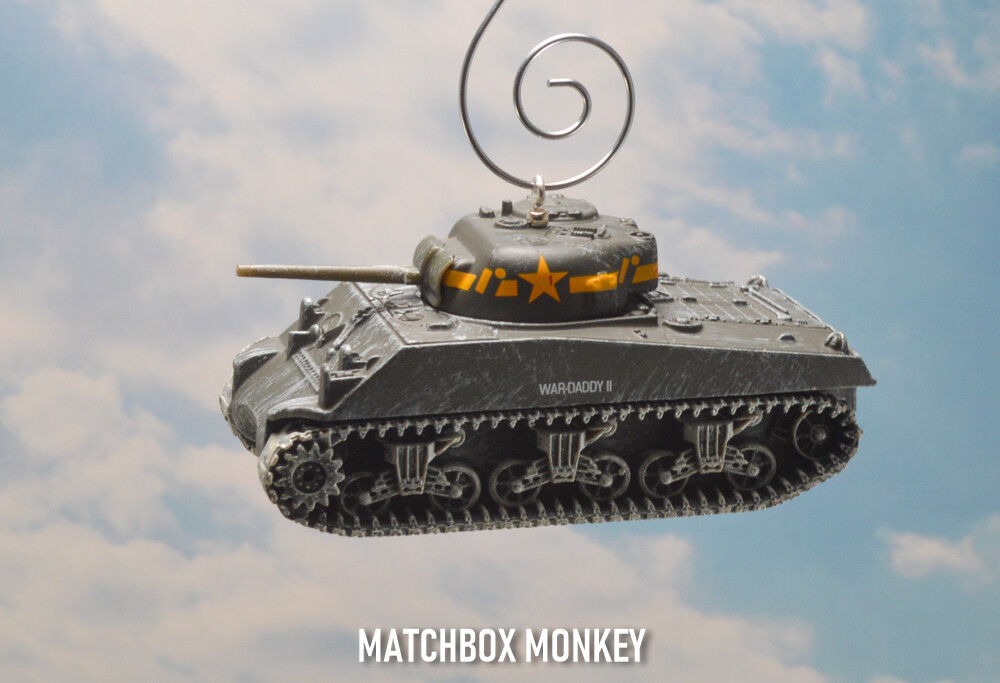 War Daddy II USA Sherman Tank M4A1 WWII Army USMC Christmas