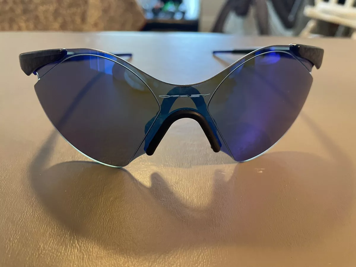 Oakley Zero 0.6 Subzero Cobalt Sunglasses - Blue Iridium - NEAR