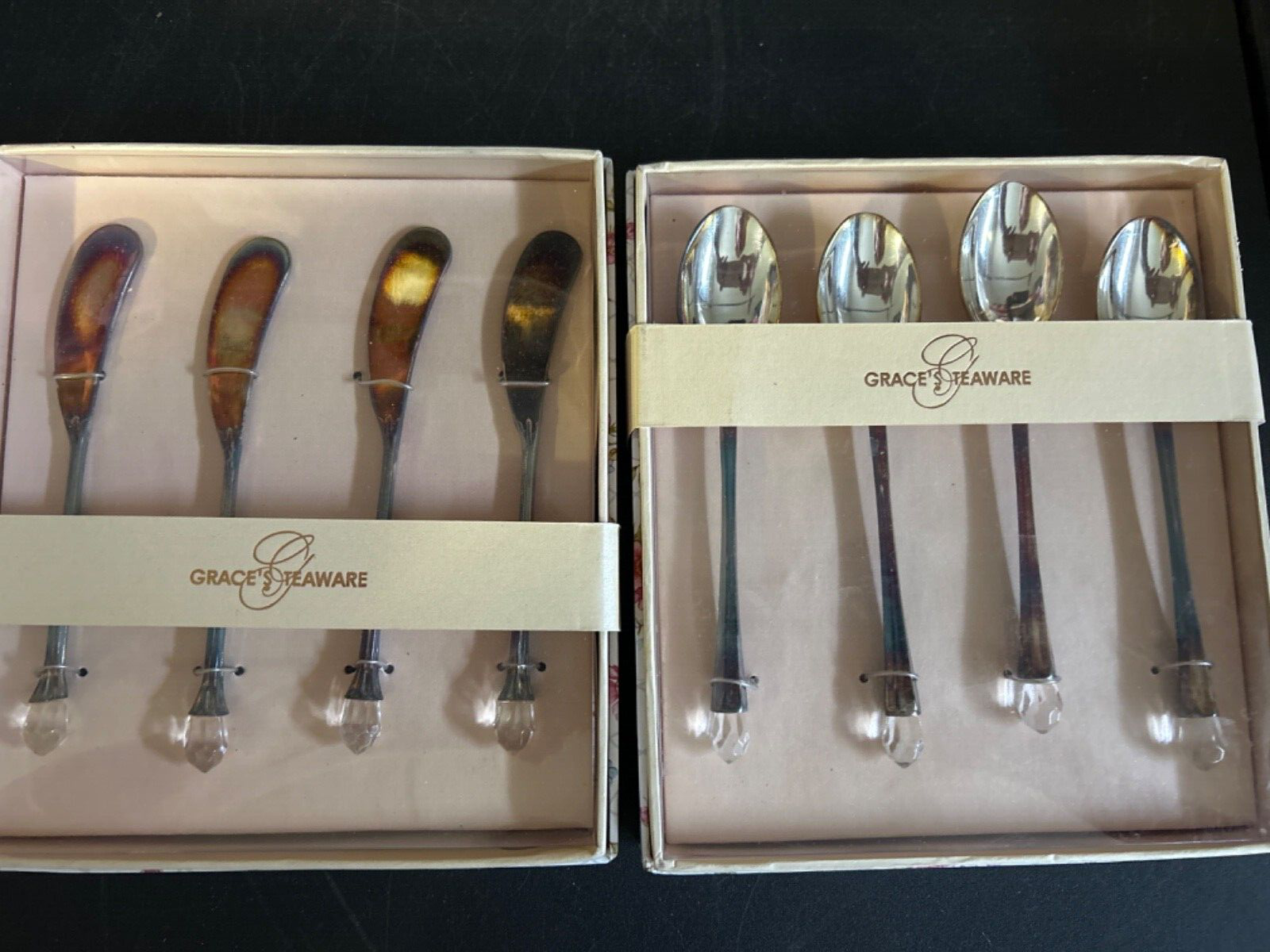 Grace’s Teaware Set Of 4 Silver Plated Demitasse Spoons and Spreaders