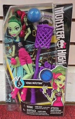 NIB Monster High Venus McFlytrap Doll Casketball Champ 2016 Basketball Sports