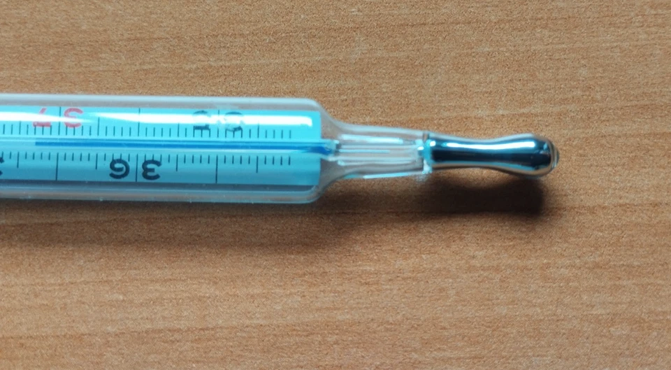 thermomètre médical ancien en verre - Photo 3/3