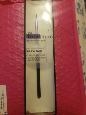 Fine Liner Brush By Samantha Chapman