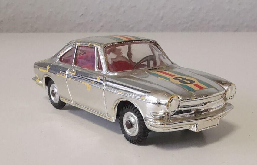 CORGI TOYS 315. SIMCA 1000 Compétition. Années 60. Made in GB. 1/43