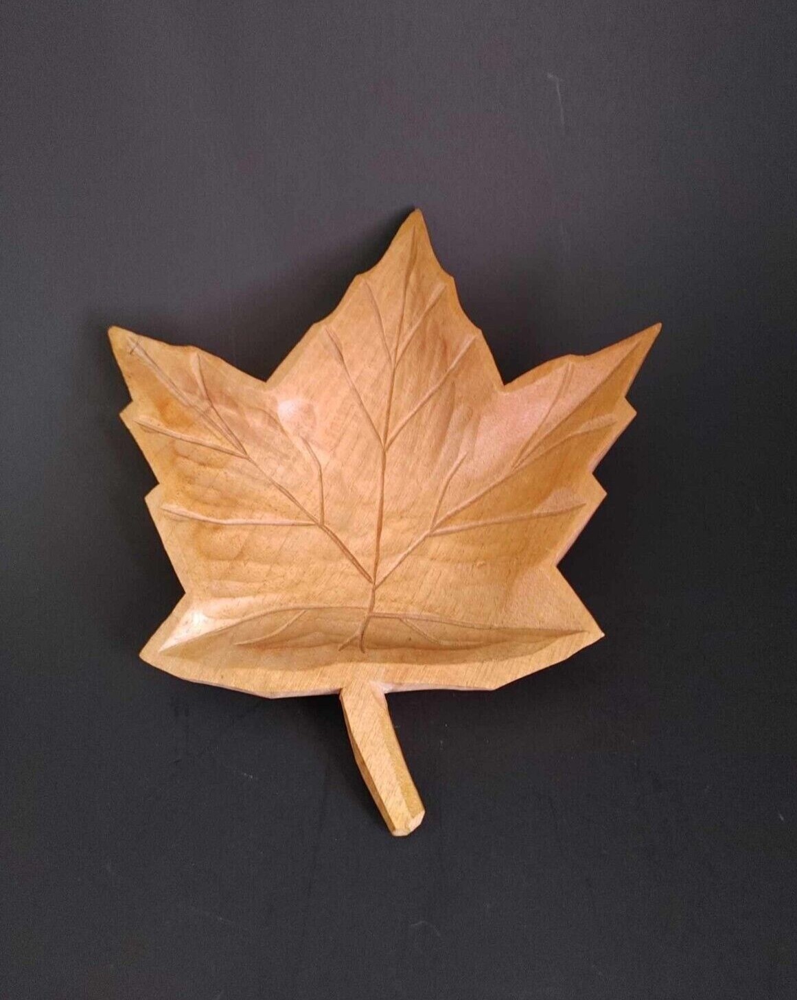 Maple Leaf Wood Trinket Candy Dish Hand Carved Canada Fall Autumn Decor