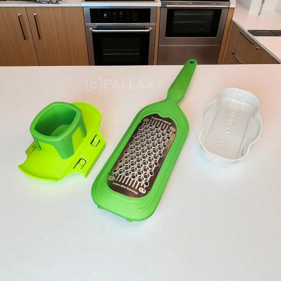 TUPPERWARE D182 TUPPER© PROFI-REIBE + REIBE-EINSATZ GRÜN - Bild 2 von 2