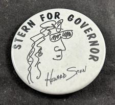 HOWARD STERN FOR GOVERNOR SKETCH DRAWING 2" BADGE A MINIT WHITE BUTTON PIN RARE