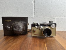 Argus C3 35MM Film Camera with Case - Read