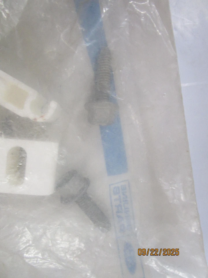 Genuine Ford OEM F7AZ-2L198-A Brake Line Clip Kit Foto 3 de 4