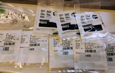 GENUINE CUMMINS SCREW BOLT HEX FLANGE HEAD CAP 4354269 - 8 PCS