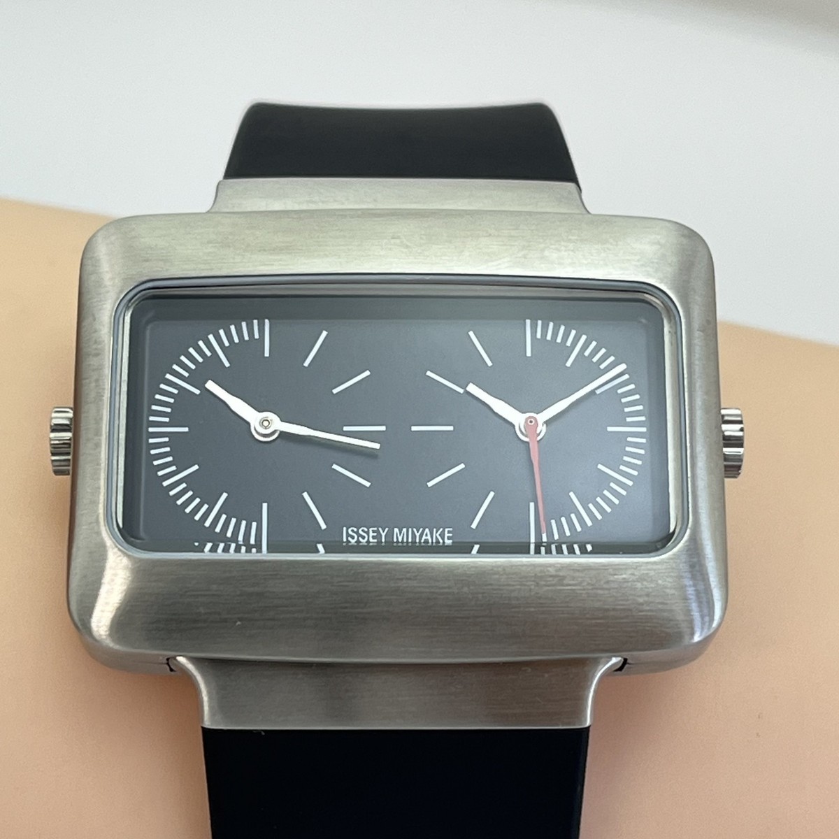 Issey Miyake VAKIO Dual Time Quartz Watch Japan Designer Harri