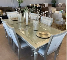 Raymour and Flanigan 7 PCS Dinner Room Dinnerware Set Service for 6