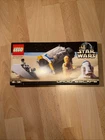 Brand New Factory Sealed Retired LEGO Star Wars: Droid Escape 44pcs  (7106)
