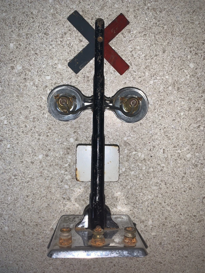 Marx 423 Crossing Signal - Image 2 of 4