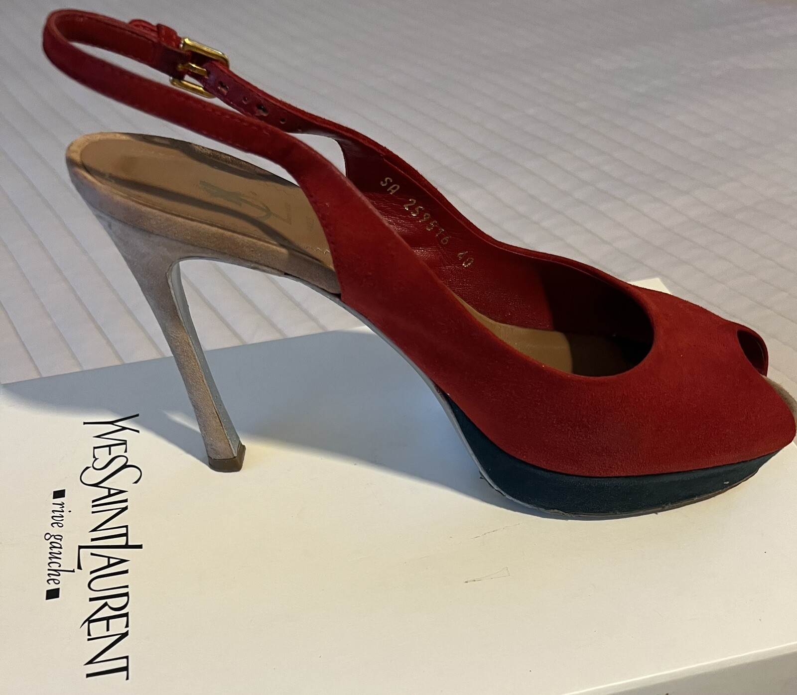 Yves Saint Laurent scarpe donna 10
