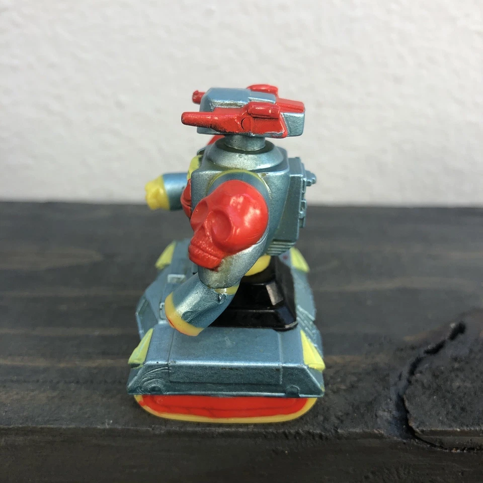 Bolsa de basura vintage ramo Plutor robot 2 pulgadas de alto LGTI Galoob robot de colección. Foto 4 de 4