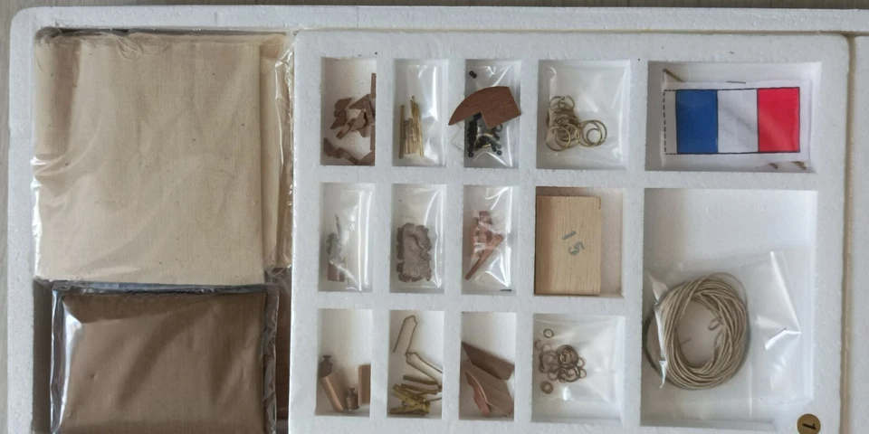 Maquette Bateau Bois Artesania Latina - Thonier Sainte Marie - Ech. 1:40 (Neuf) - Photo 3/4