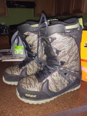 32 tm2 boots