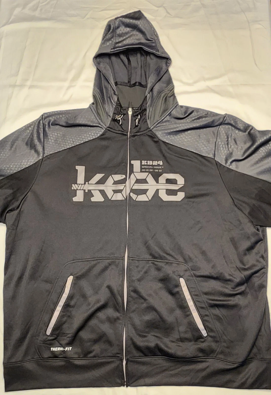 Kobe Bryant Nike Sweatshirt Therma Fit KB24 Special Issued Hoodie Awesome Cond!