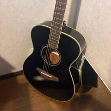 Yamaha FS820BL schwarz Akustikgitarre