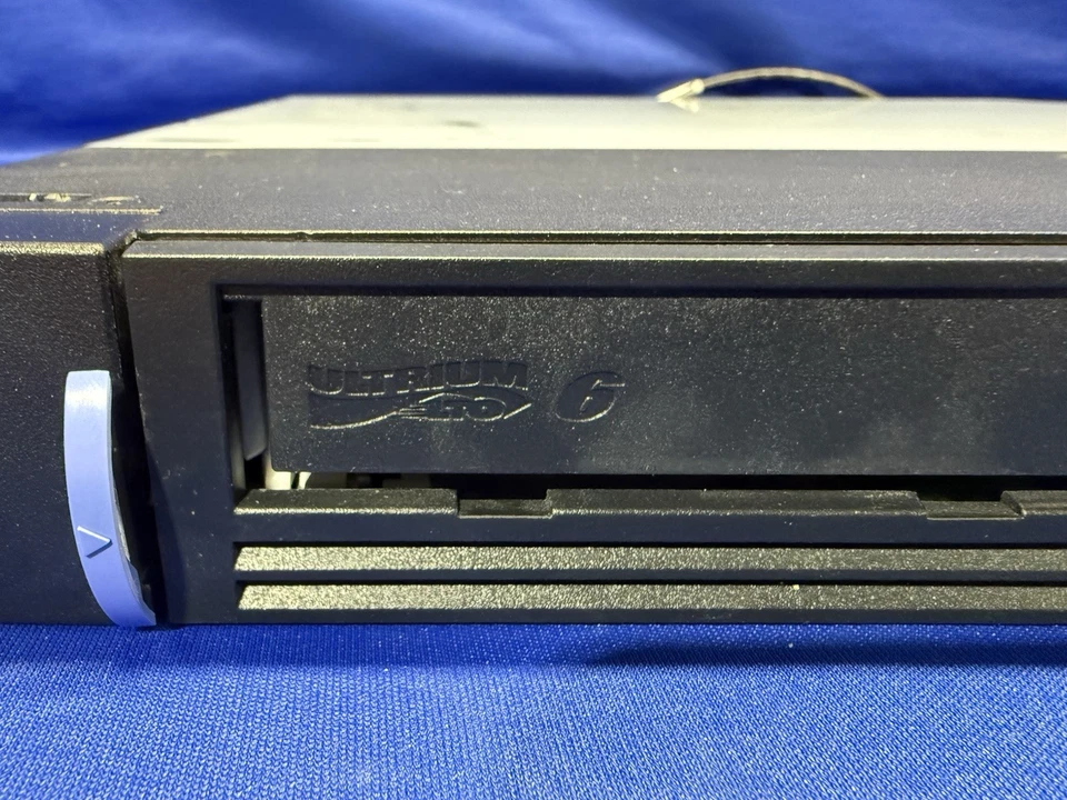 Quantum LTO Ultrium 6-H 12X5251 IBM Tape Drive 7226 1U3 Enclosure Powers On Read - Image 3 of 4