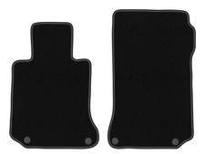 Velours-Fußmatten vorne für Mercedes W207 Coupe ab 2009 2tlg Schwarz BASIC Velours-Fußmatten vorne für Mercedes W207 Coupe ab 2009 2tlg Schwarz BASIC