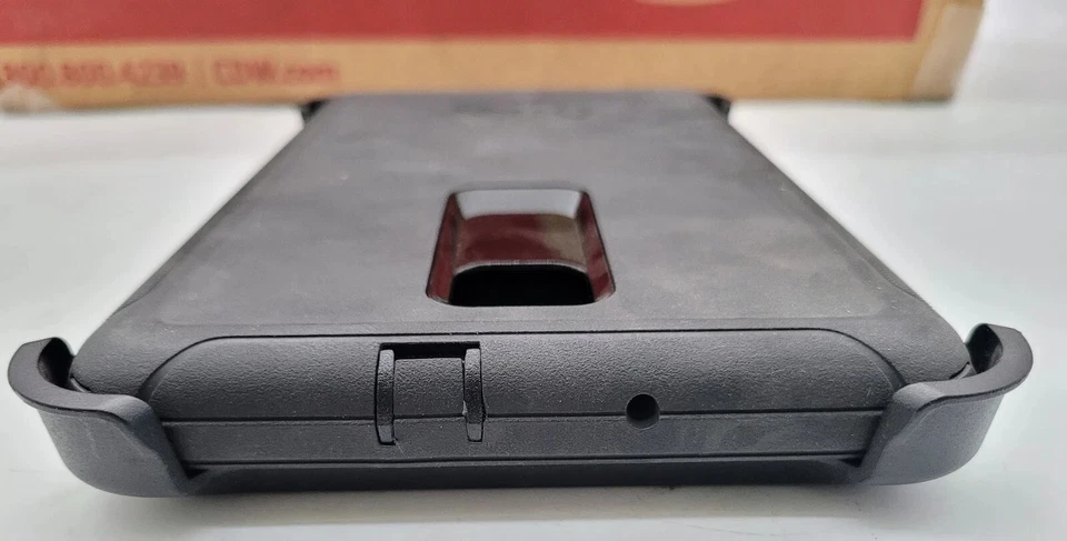 LOT OF 22 otterbox Defender Series Case for Samsung Galaxy Tab A 8-inch(2018) - Image 3 of 4