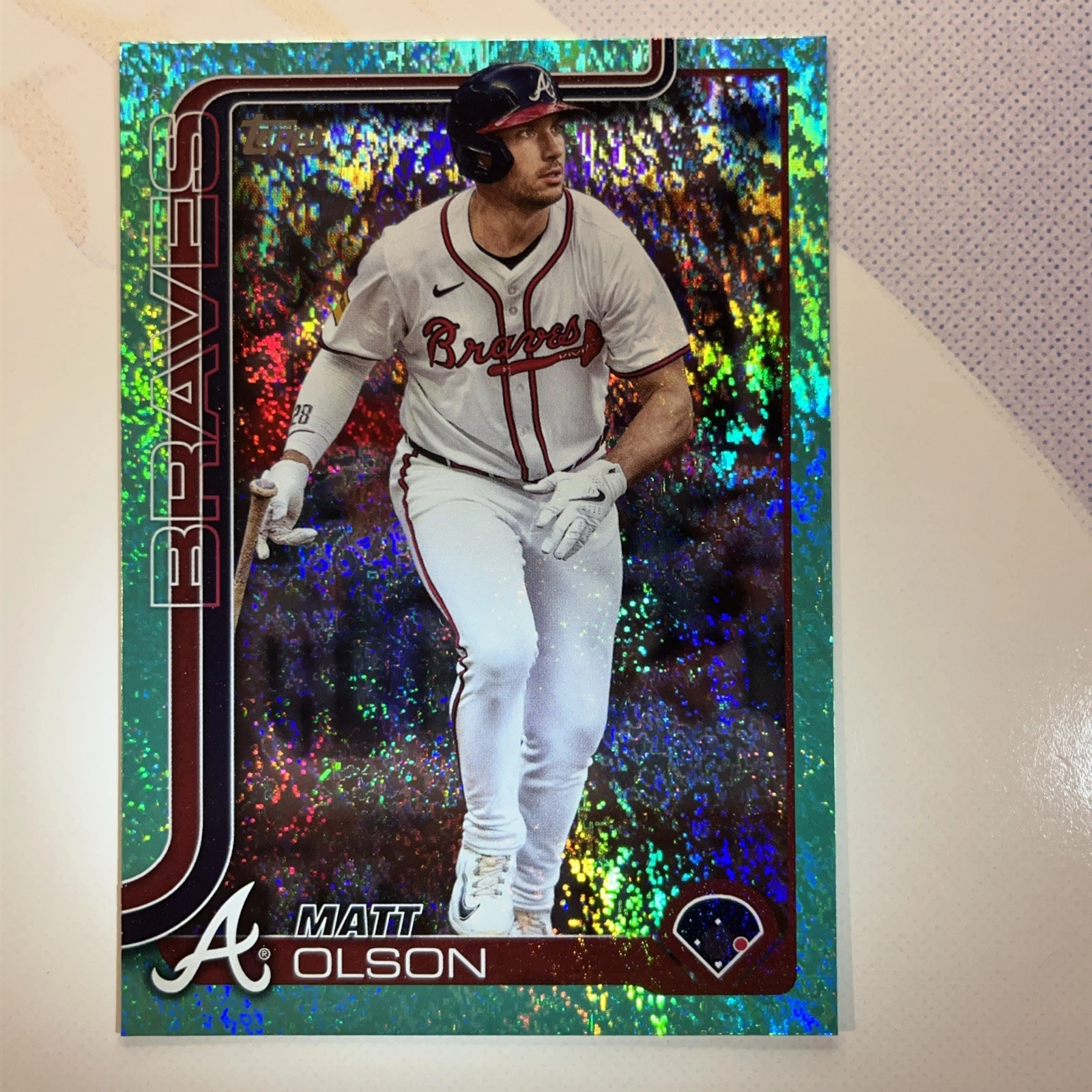 Matt Olson 2025 Topps #145 Aqua Holo Foil Atlanta Braves