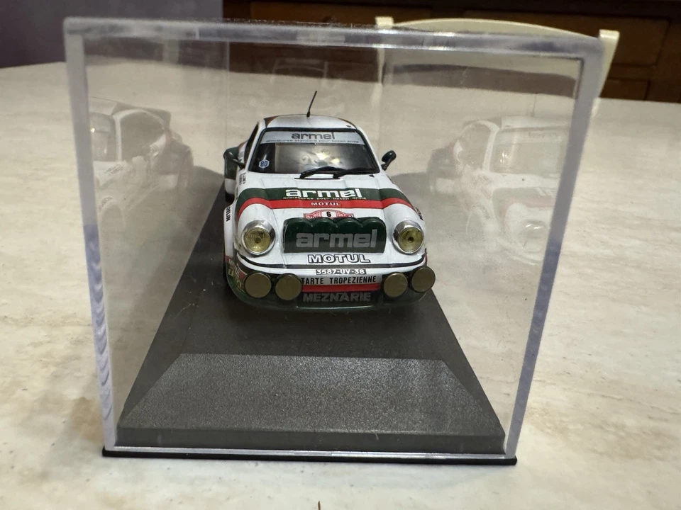 Porsche Carrera Armel rally 1:43 Minichamps nuova in box da collezione - Immagine 3 di 4