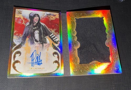 2025 Topps Royalty WWE Jumbo Auto Worn Relic Booklet Tatum Paxley /25! #JAB-PAX