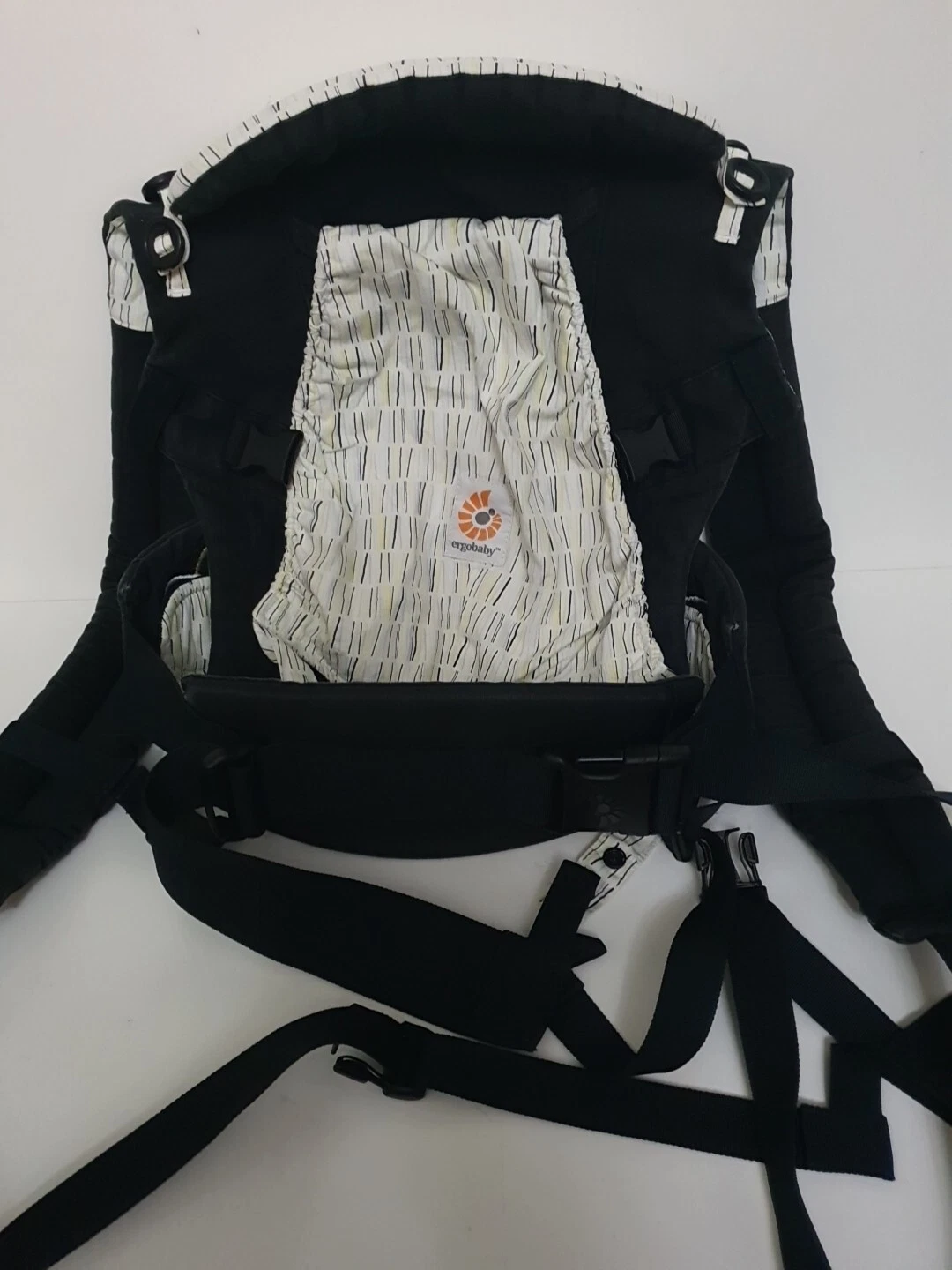 Ergobaby adapt baby carrier 3 Position Baby Carrier Downtown RRP £98 Light Use