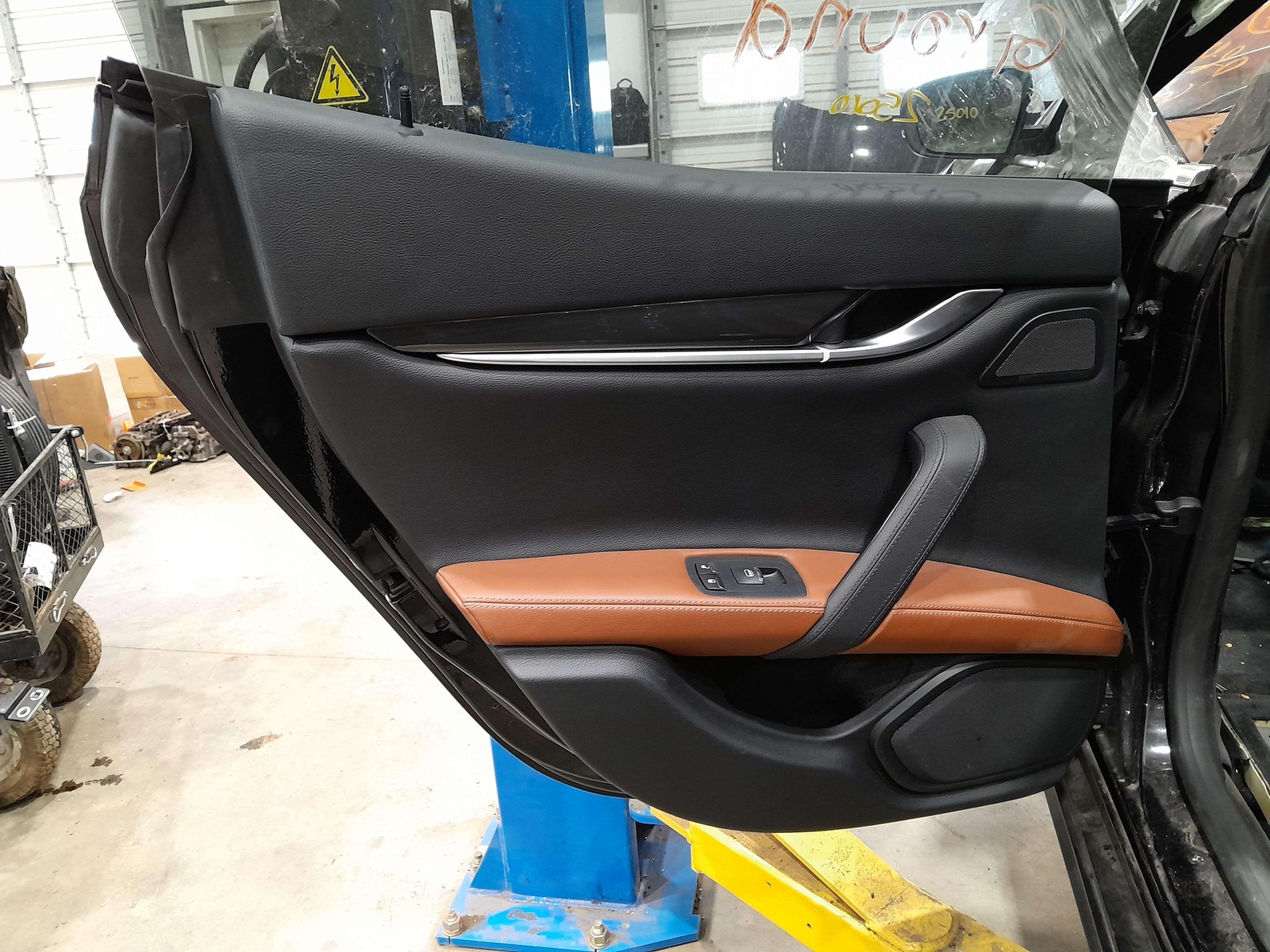14-24 Maserati Ghibli Rear Door Trim Panel Left Driver Side Brown Leather OEM