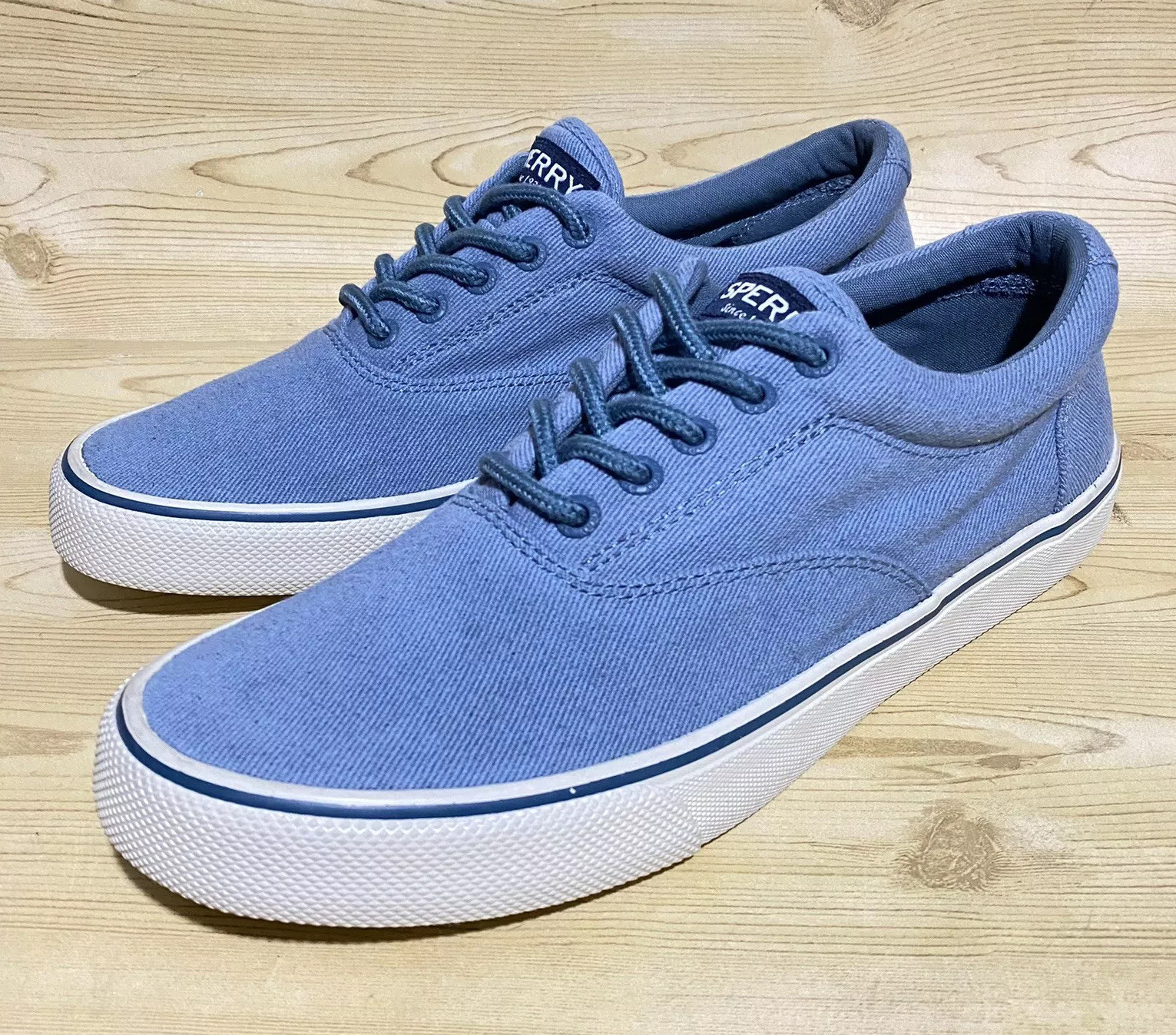 Sperry Top Sider Blue Canvas Lace Up 