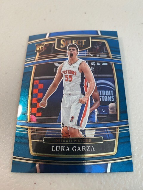2021-22 Panini Select Luka Garza Concourse Retail Blue Prizm RC 22 Detroit