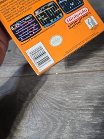 Donkey Kong Classics Nintendo NES COMPLETE W/ Box Manual Sleeve Foam Cartridge