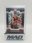 TYLER HANSBROUGH 09-10 PANINI ELITE AUTO RC #/499