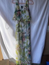 Adrianna Papell women’s sleeveless Long floral dress size 6