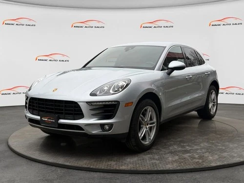 2017 Porsche Macan S Image 1 of 2