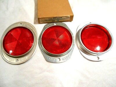 3-Plastic Triflex Reflectors 1-NOS #5823 