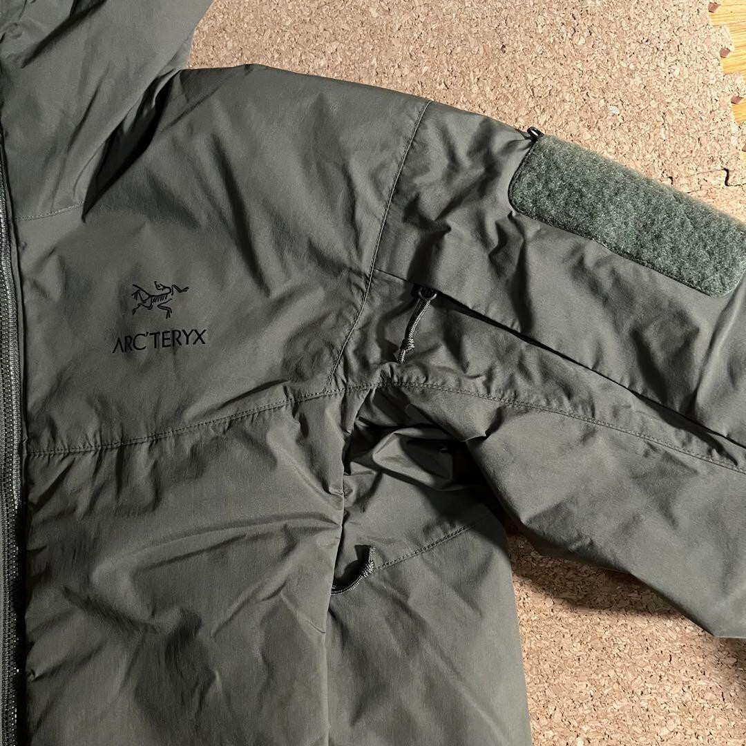 Giacca tattica Arc'teryx LEAF C WX LT felpa con cappuccio coccodrillo nylon XS (US XXS) usata