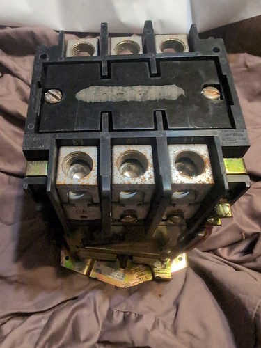 NEW JOSLYN CLARK T77U033-26 CONTACTOR SIZE 3 T77U03326 100A 3 POLE - Picture 10 of 14