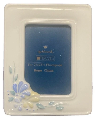 White Floral Design HALLMARK Bone China Easel 4X5" Frame Holds 2.5X3.5" Photo 