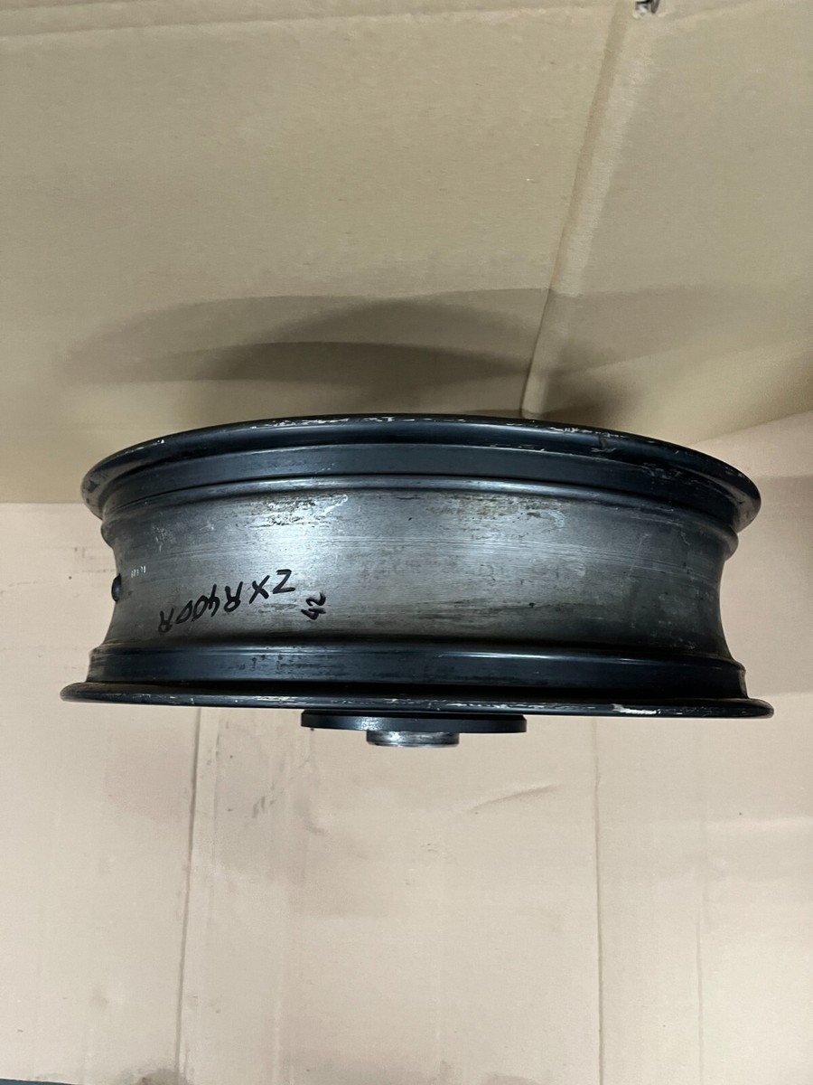 Kawasaki ZXR400 Hinterrad Felge Rad Rear Wheel 17X4,50 ZXR 400 R