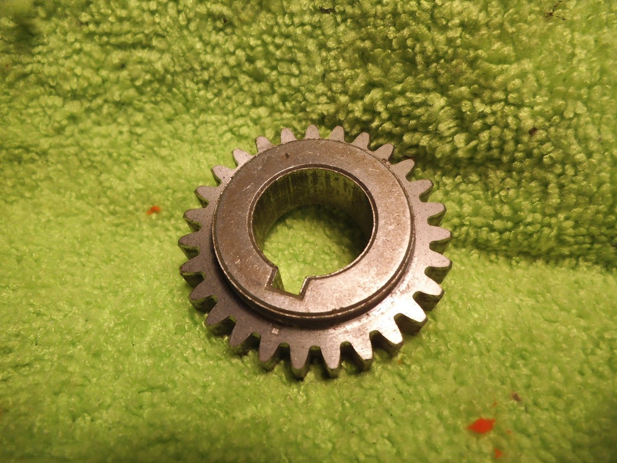 SUZUKI GT380 NOS CRANKSHAFT BREAKER DRIVE GEAR 12551-33001 GT 380