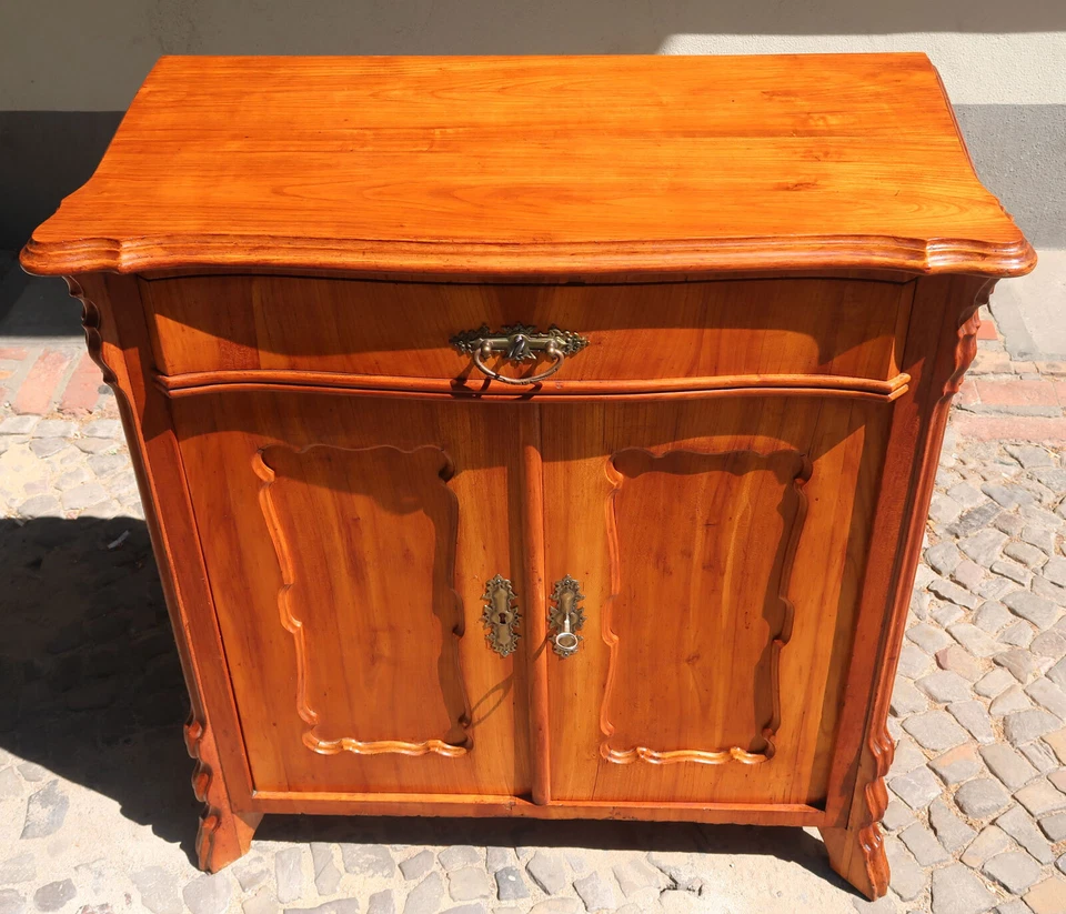 HALBSCHRANK  LOUIS PHILIPPE  KIRSCHE