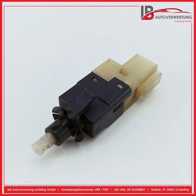 MERCEDES BENZ E-CLASS ESTATE W211 E200 CDI Switch, Brake Light A0015456709