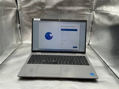 Dell Latitude 5520 15.6 inch laptop i5-1135G7 2.4 Ghz, 16 GB, 256 NVME, Win 11